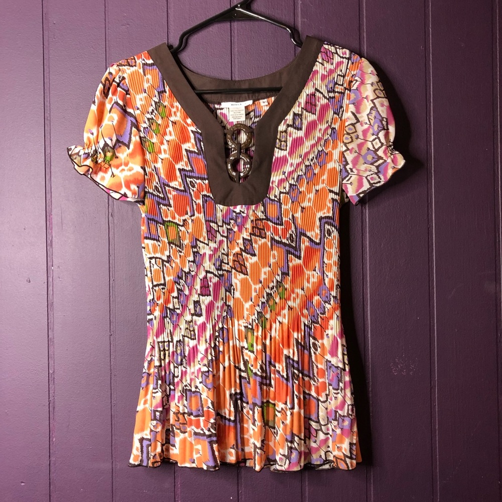 Small short puff sleeves ripple style